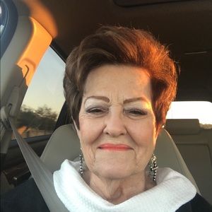 Meet your Posher, Eileen